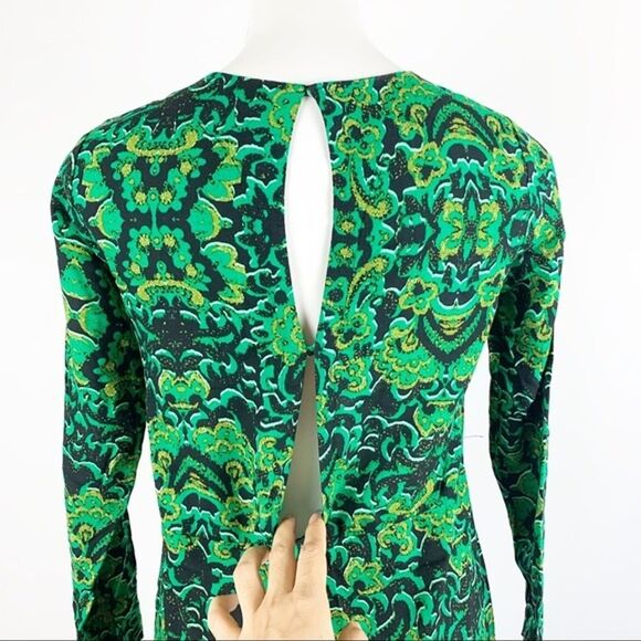 H&M Women’s Green Dress Size 4 Long Sleeve Open Back Casual Lightweight Mini - Picture 2 of 11